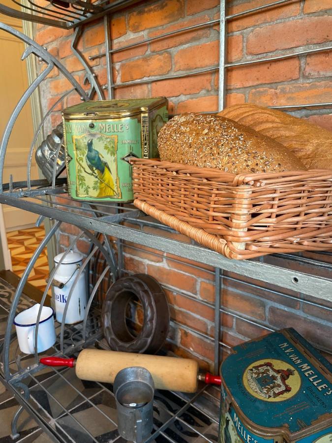 Bnb 'T Ambacht - Boutique Hotel Hendrik-Ido-Ambacht Eksteriør billede